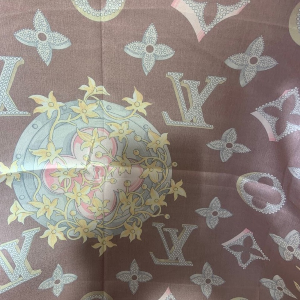 Multicolor Logo Scarf - Picture 4 of 8